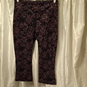Brisas Floral Patterned Leggings - Black and Pink